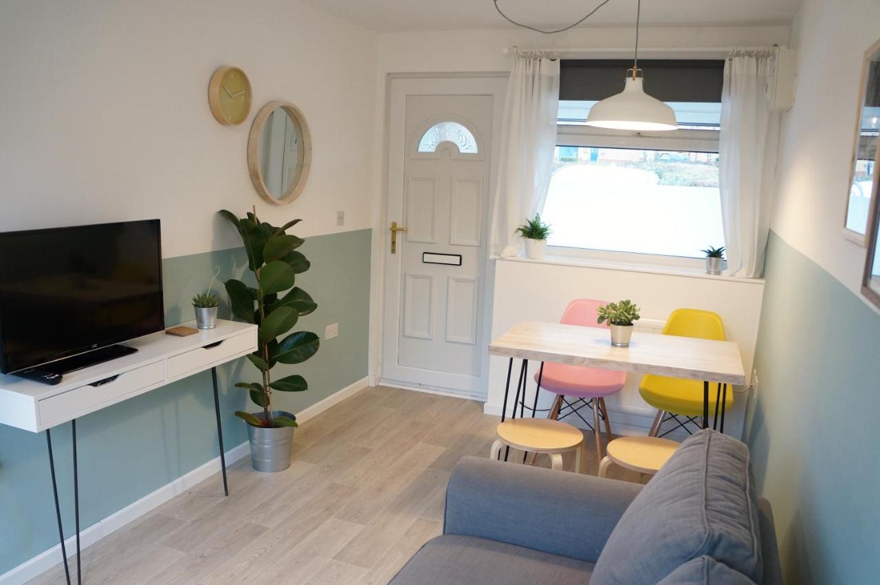 Ferienwohnung The Oldbrook Garden Flat Milton Keynes Exterior foto